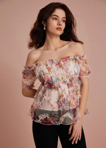Комбінована блуза з баскою SHEIN