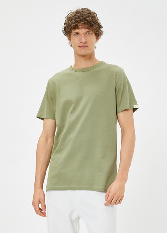 Оливковая футболка KOTON