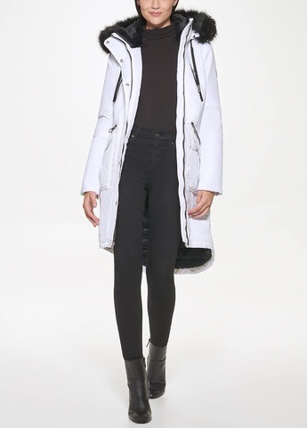 Белая демисезонная куртка куртка-пальто Guess