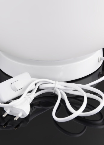 Настольная лампа в скандинавском стиле декоративная BR-01 416T/1 E27 30" WH Brille (253881613)