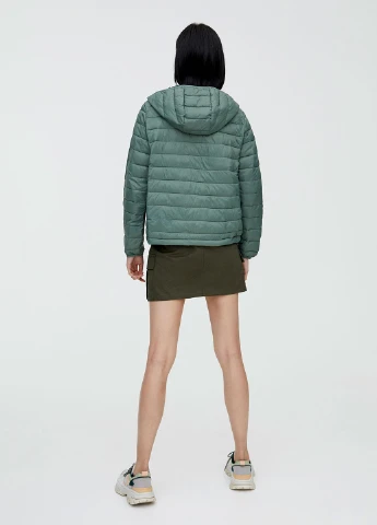 Світло-зелена демісезонна куртка Pull & Bear
