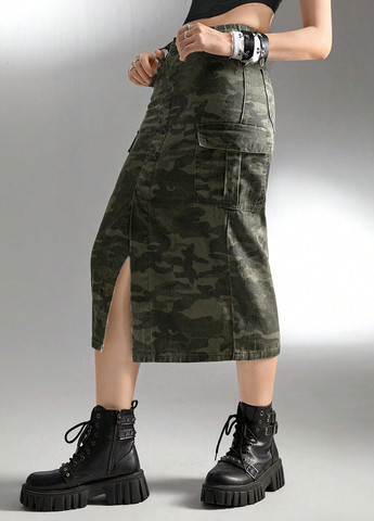Оливковая (хаки) джинсовая камуфляжная юбка SHEIN карго