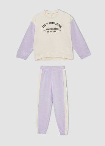 Фіолетовий демісезонний костюм (світшот, штани) брючний DeFacto