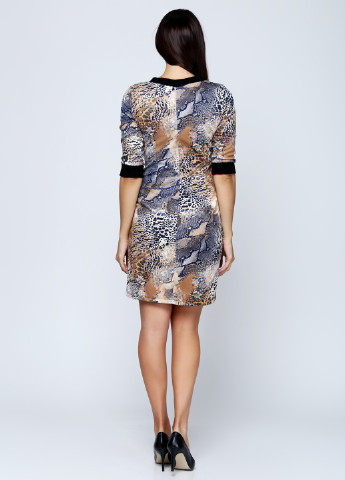 Коричневое кэжуал платье миди Колибри S с абстрактным узором