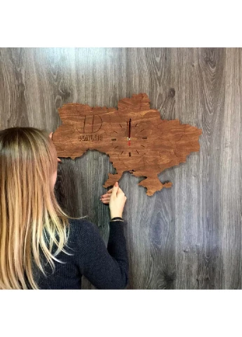Декоративний настінний годинник з дерева у формі карти України 7Arts (253567307)