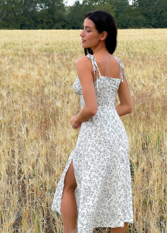 Белое кэжуал платье romashka Ромашка однотонное