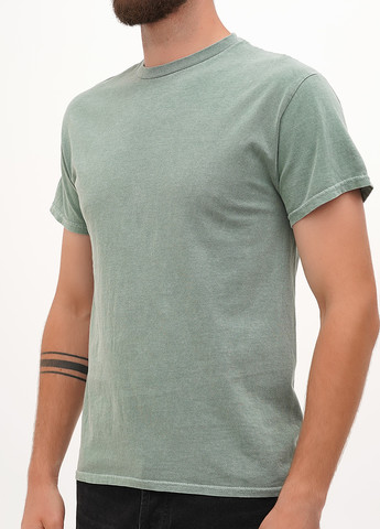 Светло-зеленая футболка Gildan