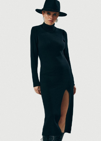 Чорна повсякденний чорна сукня з розрізом Gepur однотонна