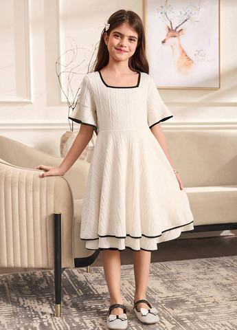 Бежевое платье SHEIN (366747659)