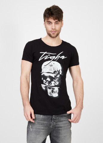 Черная футболка Tigha