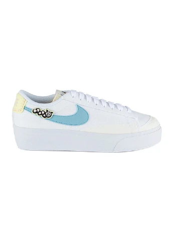 Білі кросівки w blazer low platform se nn Nike