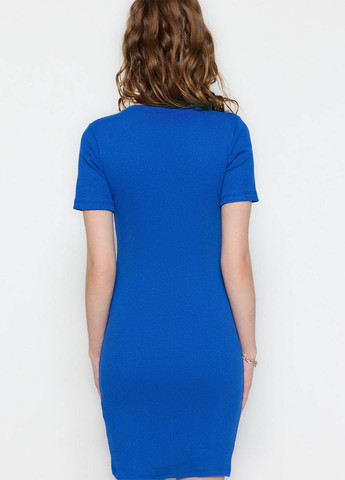 Синя кежуал сукня сукня-футболка, силуетна Trendyol однотонна