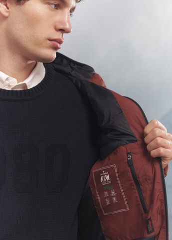 Червона зимня куртка Springfield