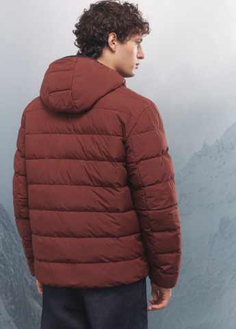 Червона зимня куртка Springfield