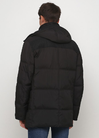 Чорна зимня куртка Tomas Goodwin