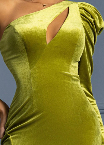 Зеленое вечернее платье на одно плечо SHEIN однотонное