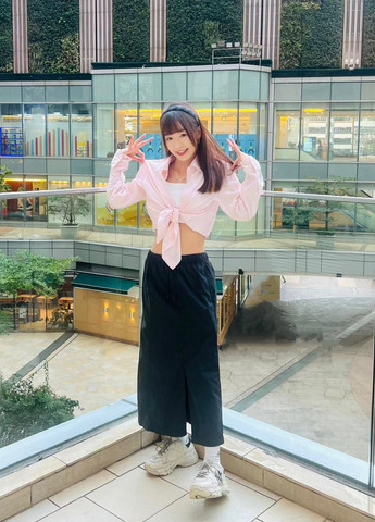 Черная кэжуал однотонная юбка Uniqlo