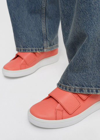 Коралові кеди Ecco