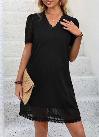 Черное кэжуал платье SHEIN с новогодним принтом