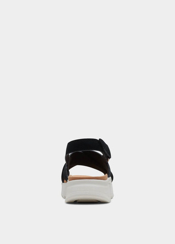 Кэжуал, Пляжные сандалии Clarks на липучке