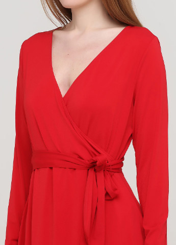 Красное кэжуал платье на запах Signature Collection однотонное