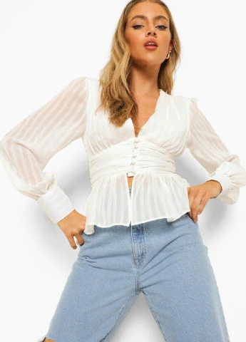 Біла блуза з баскою Boohoo