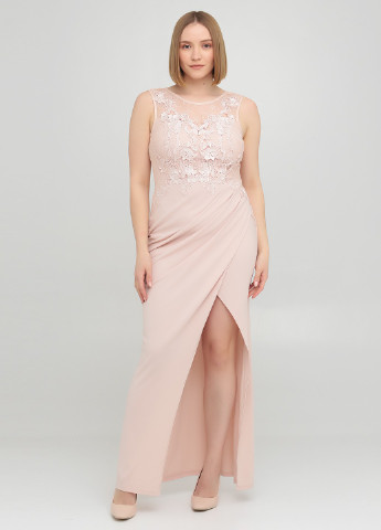 Светло-розовое вечернее платье Lipsy однотонное