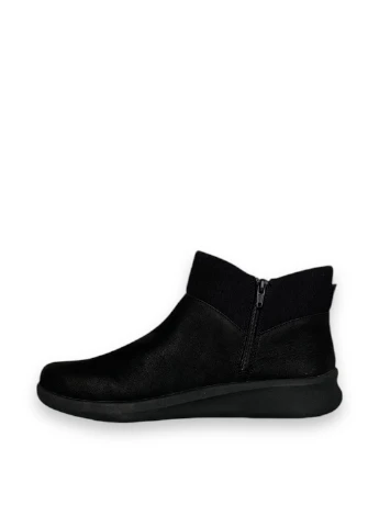 Осенние ботинки Clarks без декора тканевые