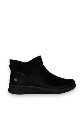 Осенние ботинки Clarks без декора тканевые