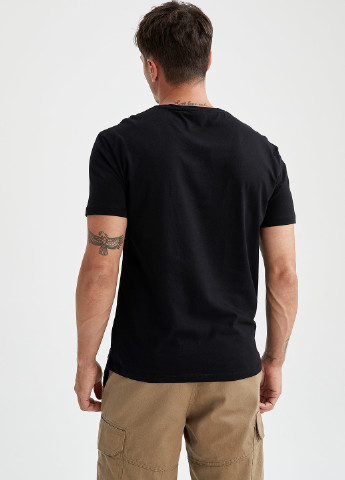 Чорно-біла футболка (2 шт.) DeFacto