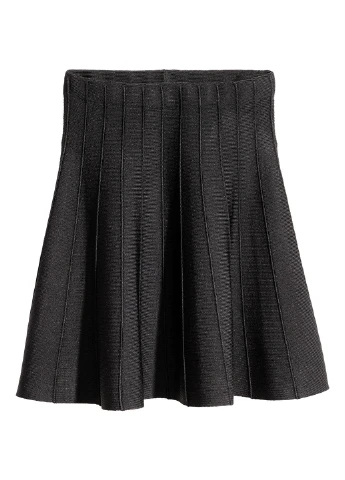 Черная кэжуал однотонная юбка H&M клешированная
