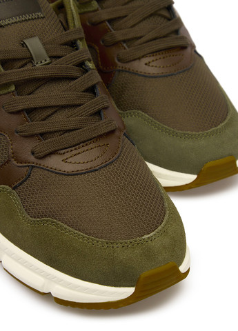 Оливковые всесезонные кроссовки Tommy Hilfiger