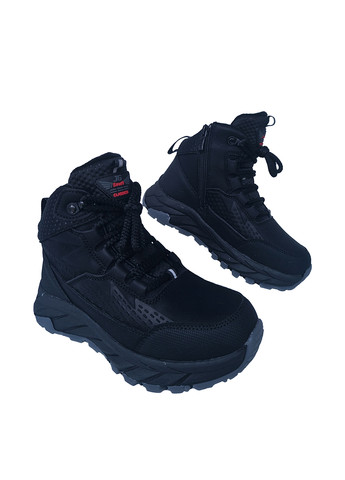 Черные спортивные зимние ботинки JG