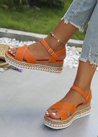 Оранжевые босоножки SHEIN с ремешком с заклепками, плетение