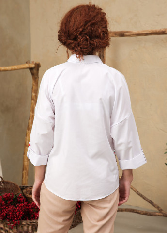 Белая летняя блузка свободного кроя со спущенной линией плеча INNOE Блуза