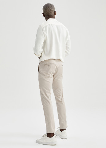 Светло-бежевые кэжуал демисезонные классические, зауженные брюки DeFacto