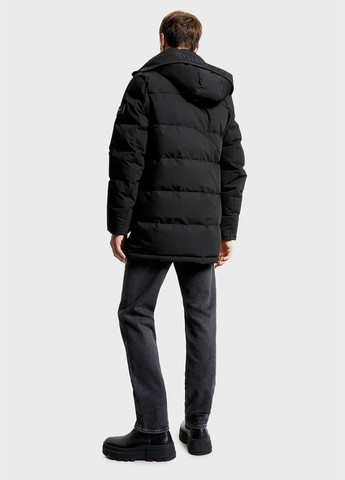 Чорна зимня куртка Tommy Hilfiger