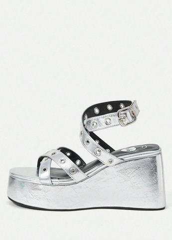 Серебряные босоножки SHEIN с ремешком люверсы