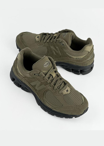 Оливковые (хаки) демисезонные кроссовки m2002rzc New Balance 2002R