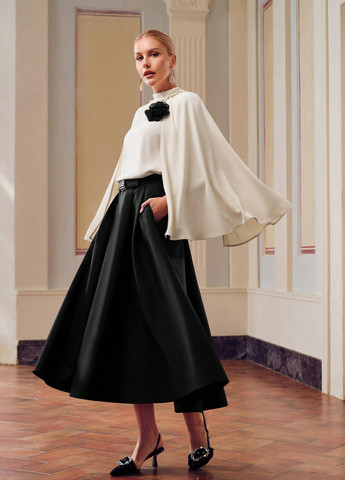 Кремова блуза SHEIN