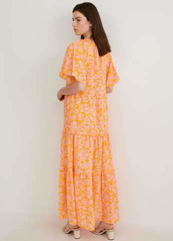 Оранжевое кэжуал платье а-силуэт C&A с цветочным принтом