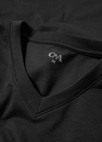 Чорна футболка (2 шт.) C&A