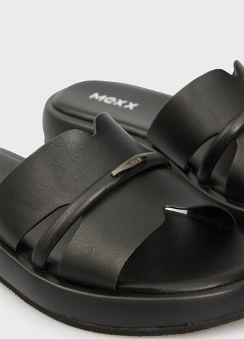 Черные шлепанцы Mexx с логотипом