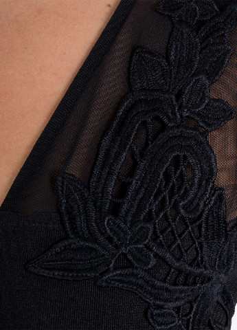 Чорна коктейльна плаття, сукня футляр Lipsy однотонна