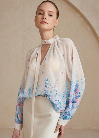 Кремова блуза SHEIN