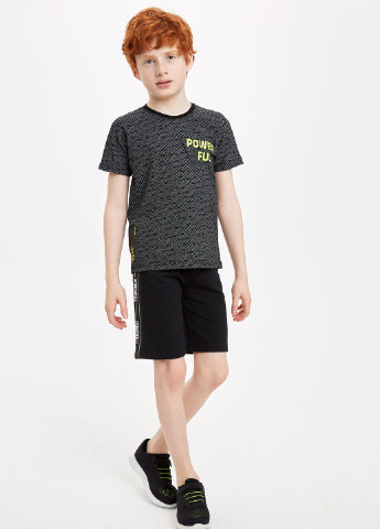 Чорний літній комплект(футболка, шоти) DeFacto