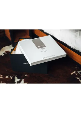 Ковдра пухова DeLuxе 029 демі 140 x 205 см (2200000003874) Mirson (254071642)
