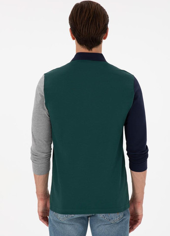 Темно-зеленая футболка-поло для мужчин U.S. Polo Assn. колор блок