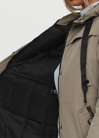 Бежева демісезонна куртка Grace