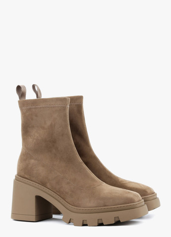 Осенние ботинки Le'BERDES на тракторной подошве из натуральной замши